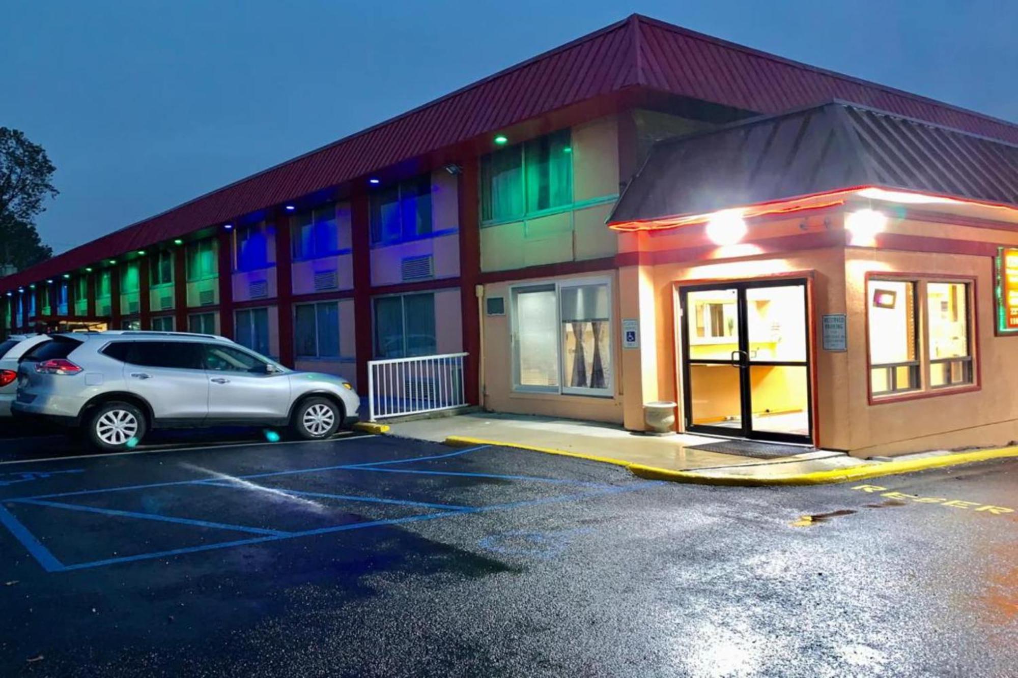Red Carpet Inn & Suites Lima -Listing Partner Kültér fotó