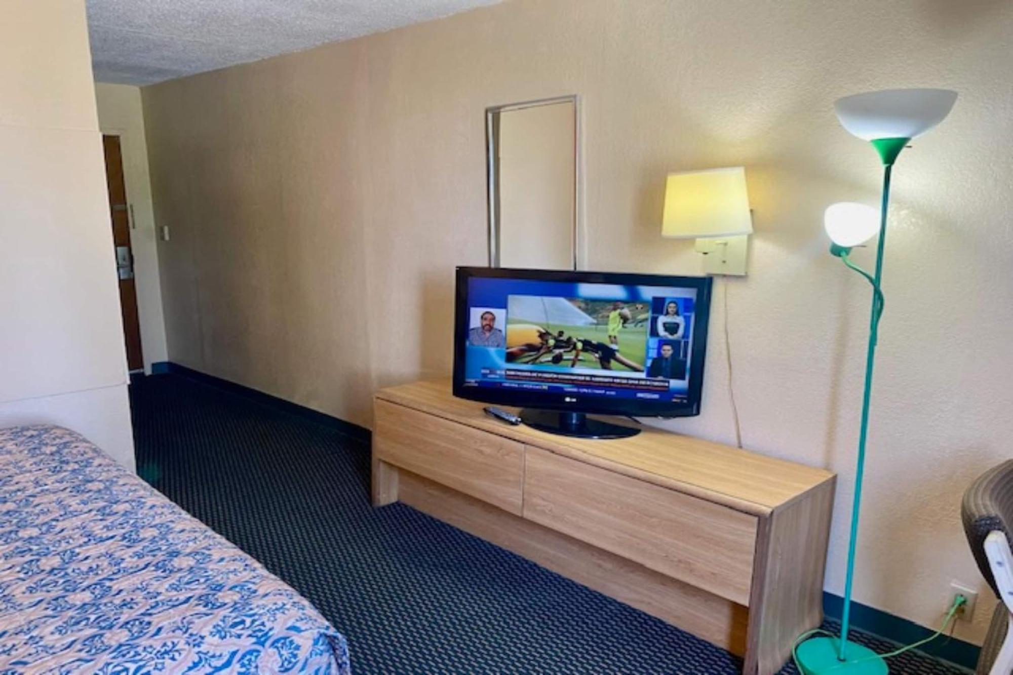 Red Carpet Inn & Suites Lima -Listing Partner Kültér fotó